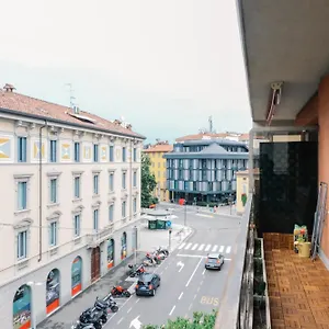 https://flora-paglia-2-inn.italymilanhotels.net